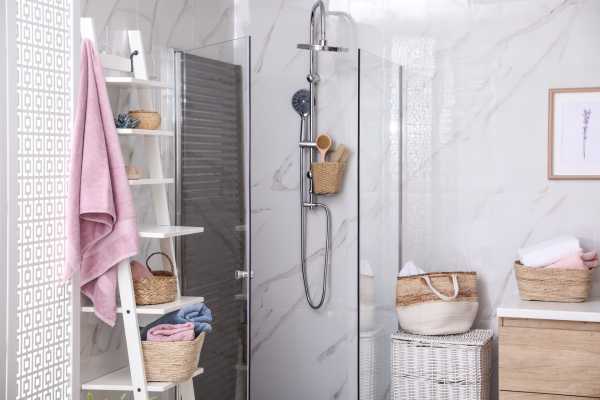 Floating Shelves with Luxury Bathroom Wall Decor