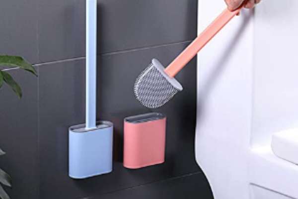 Drying and Storing Your Toilet Brush