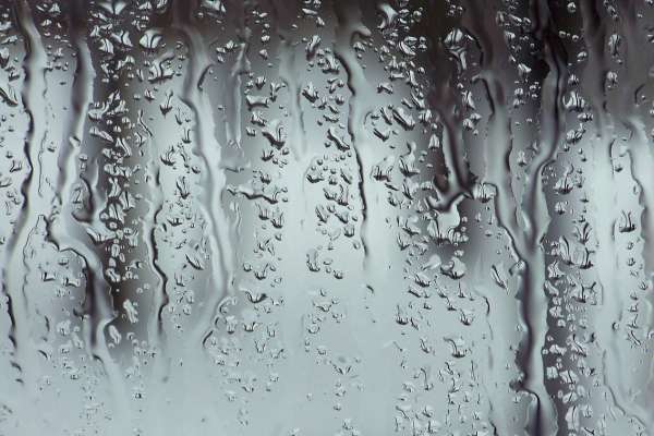 Preventing Water Spots Clean Shower Doors