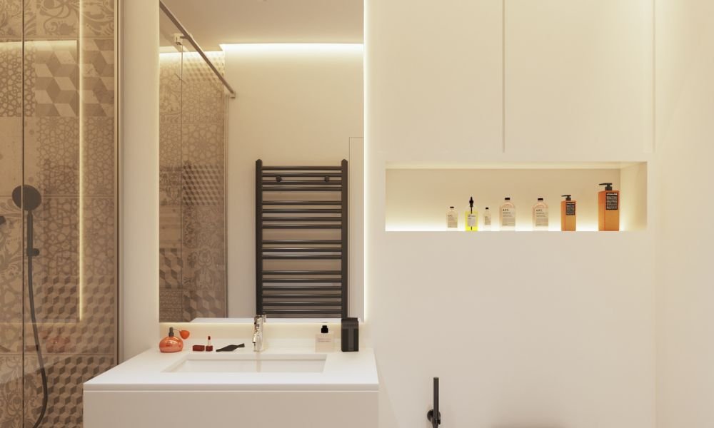 The Art of Illusion: Sizing Elegant Wall Decor for Impact 